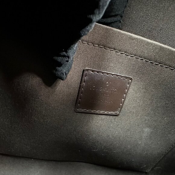 Authentic Louis Vuitton Epi Leather Croisette PM Tote Bag - Picture 16 of 17